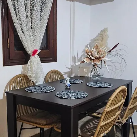 Kontili House Skyros